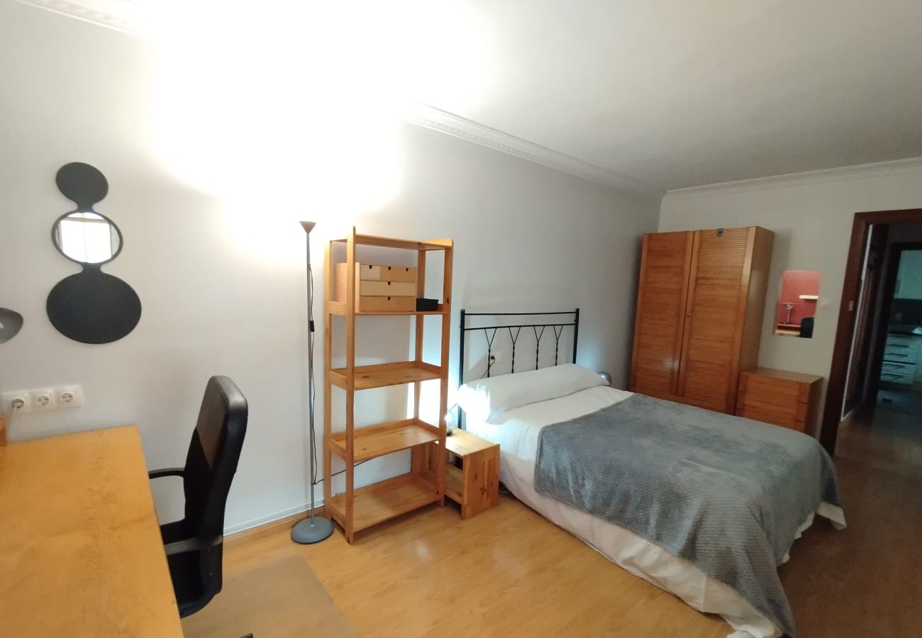 Apartment in Gijón - 1A154 GIJÓN PLAYA Apartamento para 5 pax