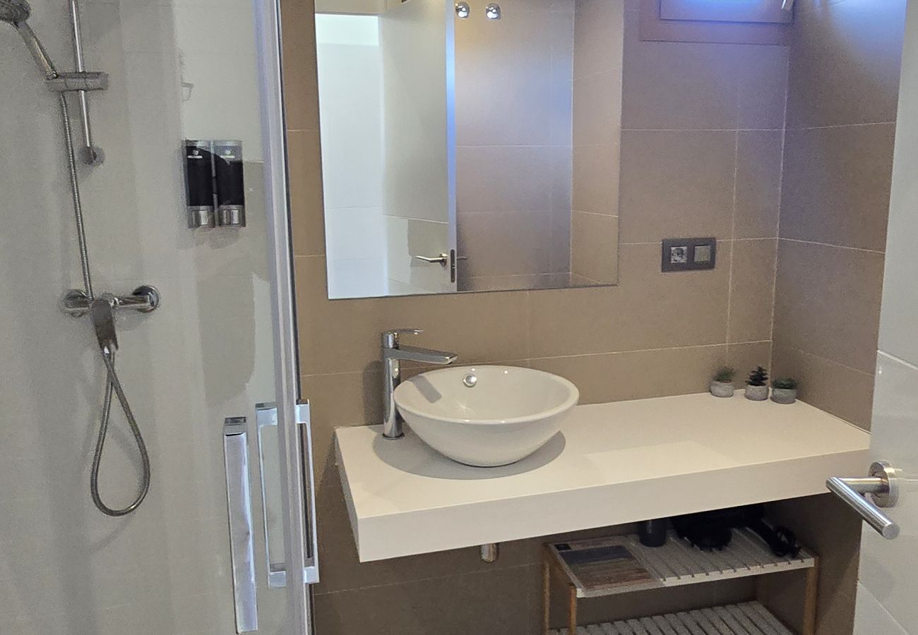Apartment in Benidorm - INTEMPO 33 A T1
