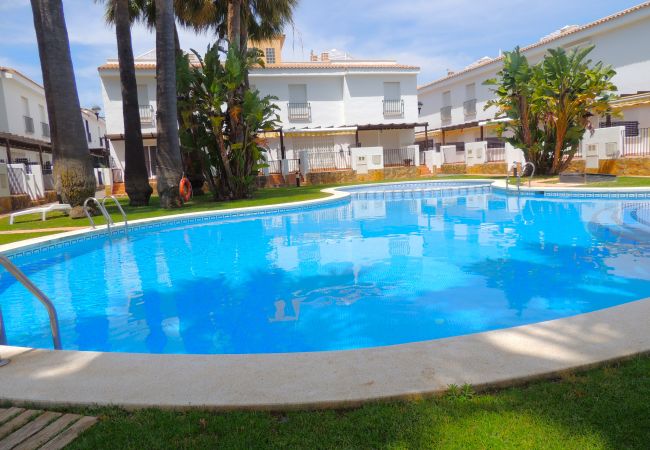  in Alcoceber / Alcossebre - ADOSADO PALM BEACH I -102 ZONA TRES PLAYAS