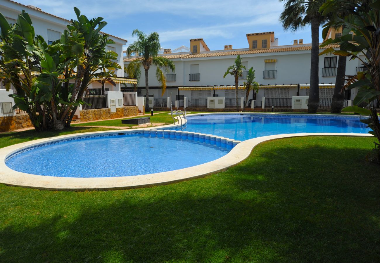 Terraced House in Alcocebre / Alcossebre - ADOSADO PALM BEACH I -102 ZONA TRES PLAYAS