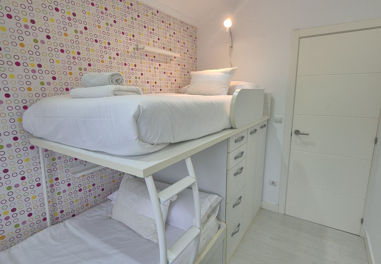Apartment in Oviedo - 34A02 Casa en Las Caldas