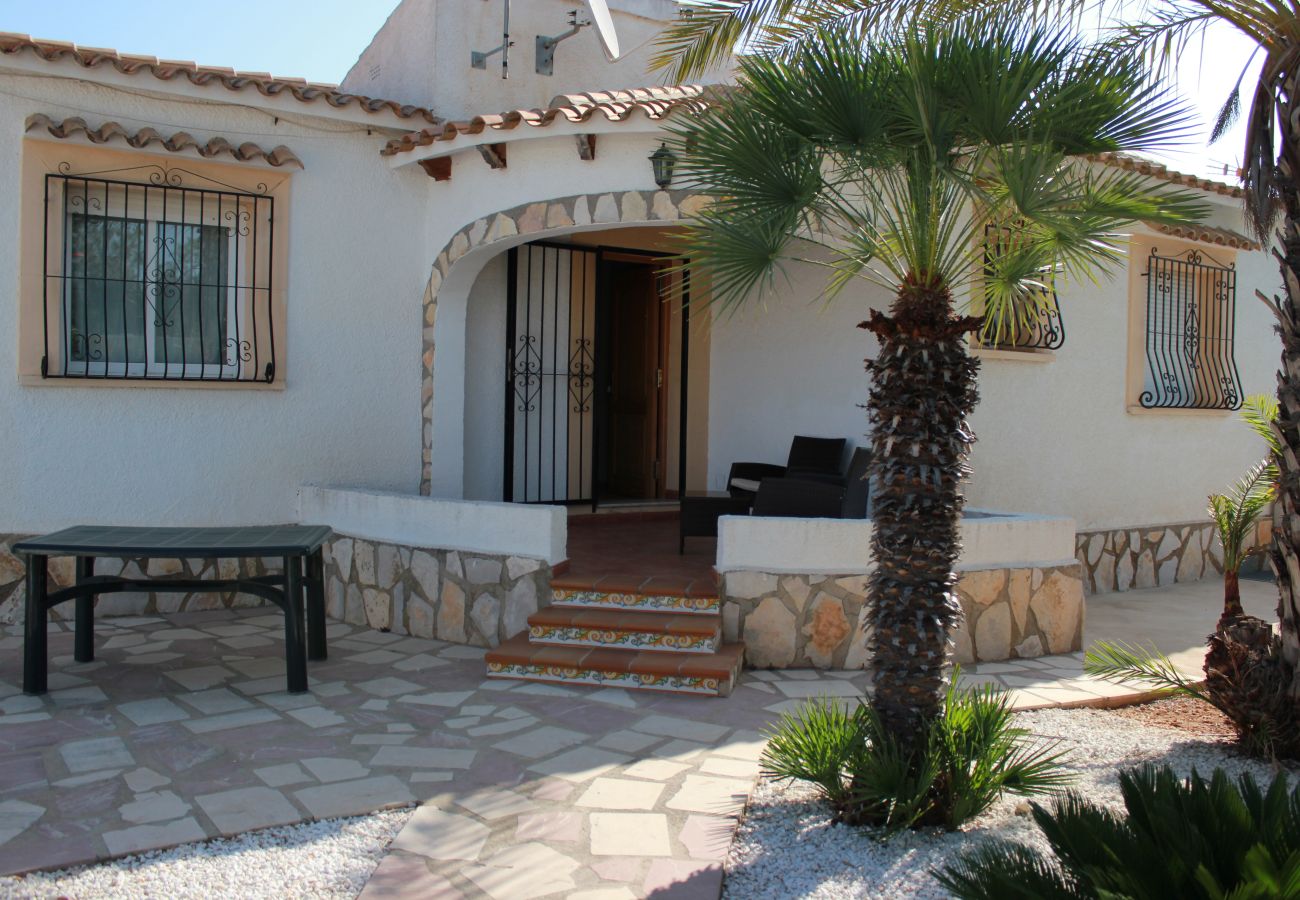 Villa in Denia - 044 Villa Olivar - Fresa