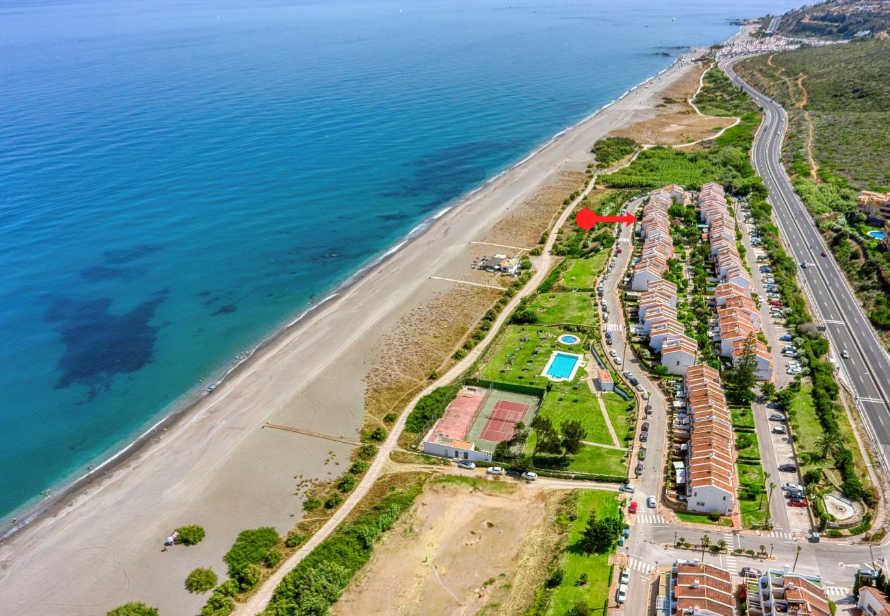 Terraced House in Manilva - 3133 Beachfront Townhouse in Aldea Beach