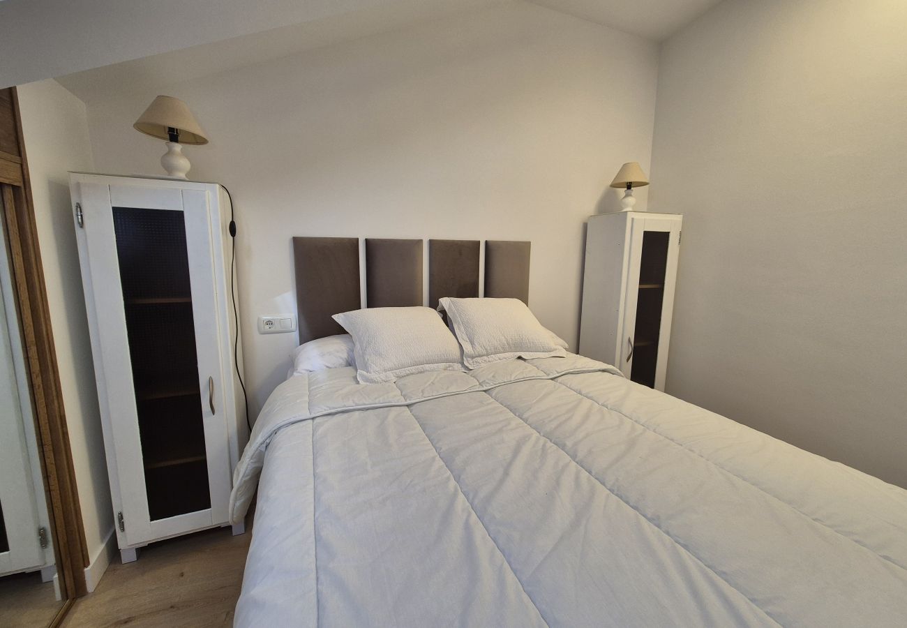 Apartment in Nueva de Llanes - 15A09 Cueva y Mar Apartamento con garaje en Nueva
