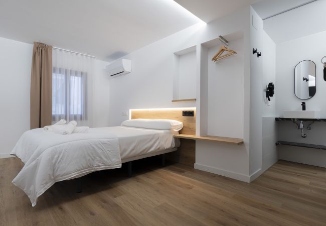 Rent by room in Peñiscola - CASA CASTELL HAB. 2 V  (Ref. 240)