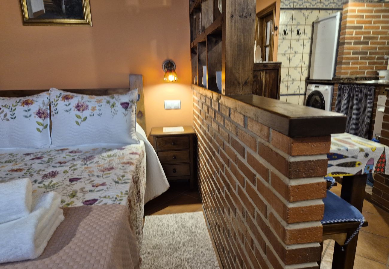 Apartment in Villaviciosa - 211A LA CHALANA Bonito Estudio en Tazones para 2 p