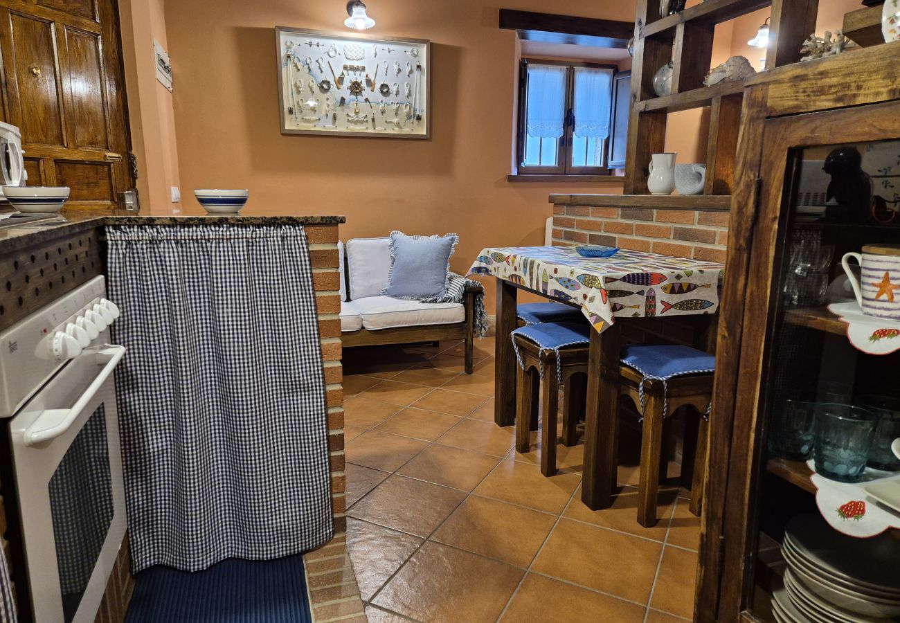 Apartment in Villaviciosa - 211A LA CHALANA Bonito Estudio en Tazones para 2 p