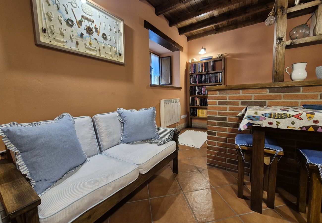 Apartment in Villaviciosa - 211A LA CHALANA Bonito Estudio en Tazones para 2 p