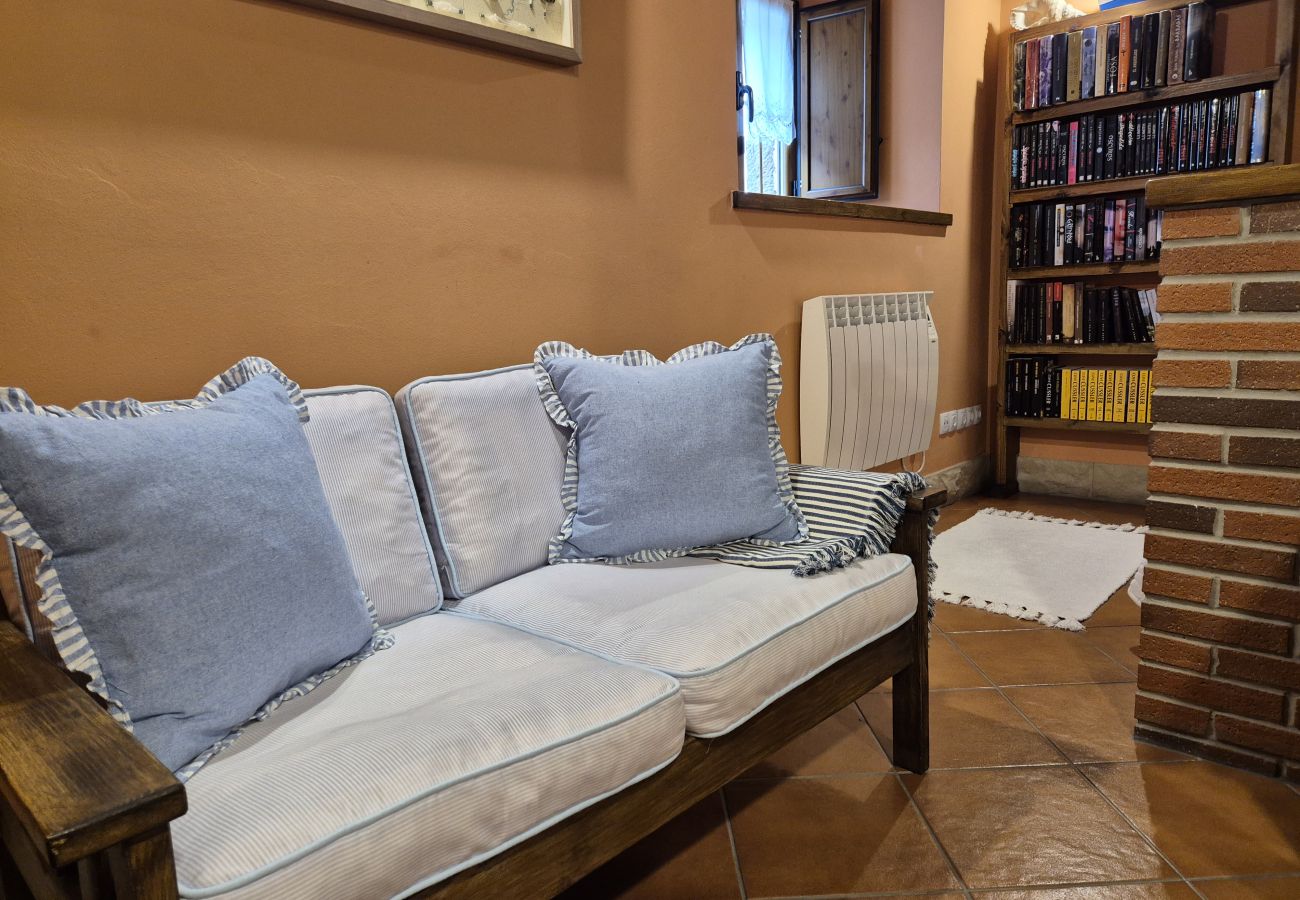 Apartment in Villaviciosa - 211A LA CHALANA Bonito Estudio en Tazones para 2 p