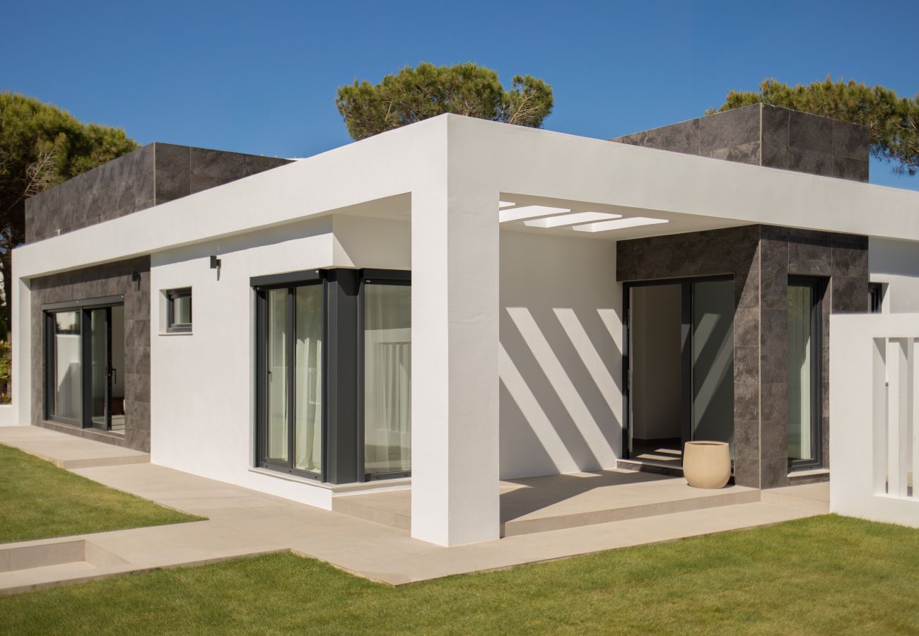 Chalet in Chiclana de la Frontera - R278 Chalet Martiniano