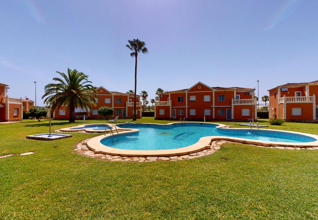 Apartment in Oliva - Club Sevilla VI 15A