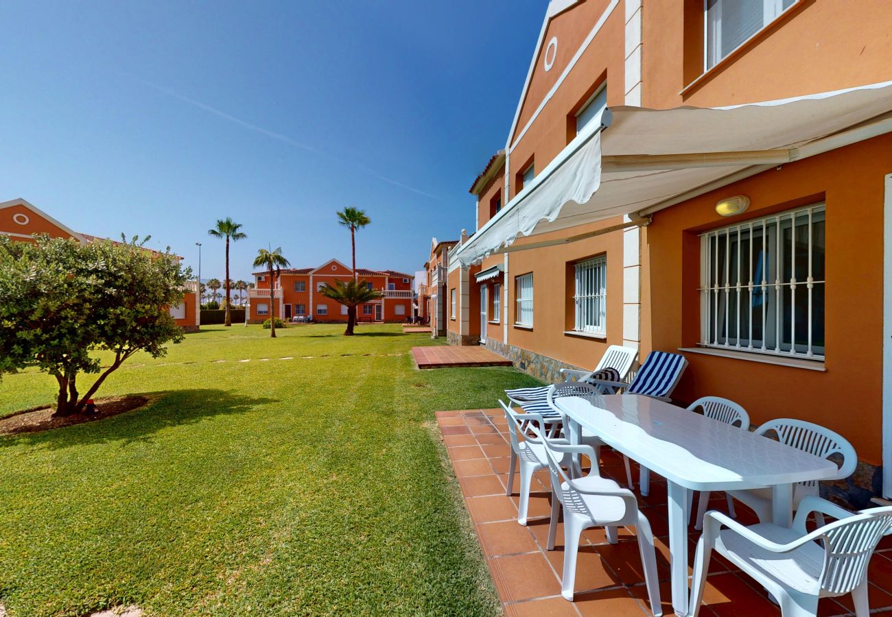 Apartment in Oliva - Club Sevilla VI 15A