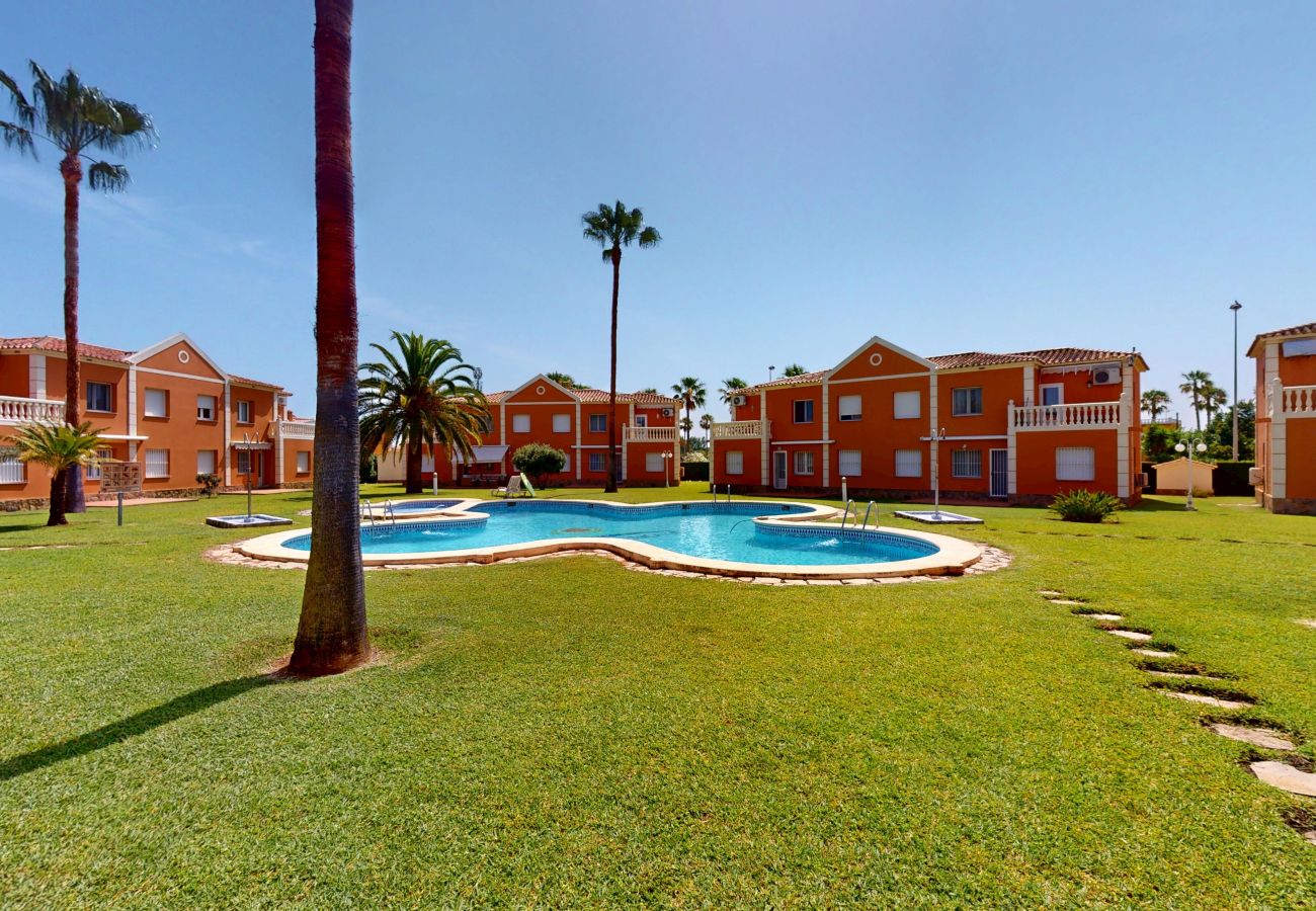 Apartment in Oliva - Club Sevilla VI 15A