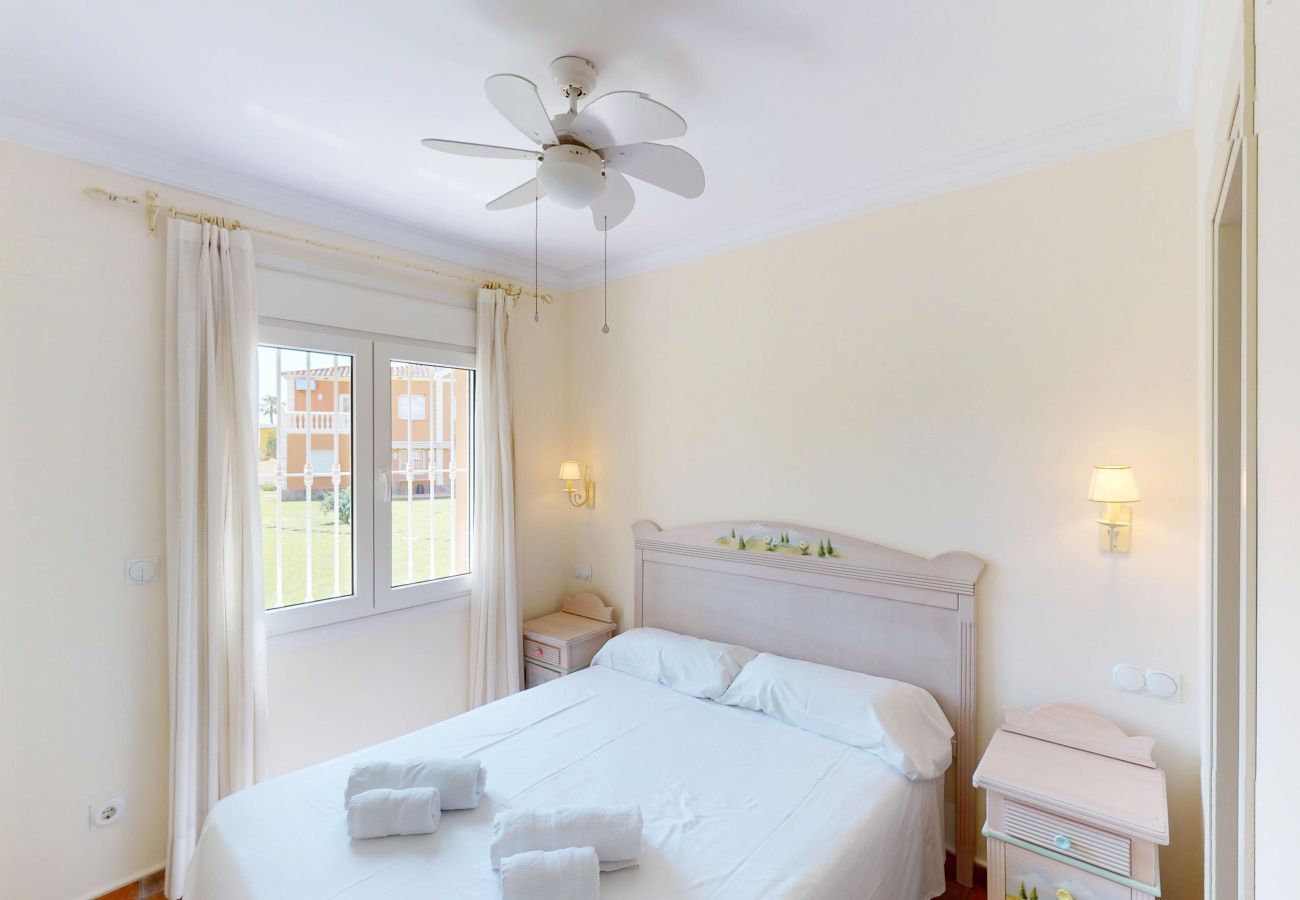 Apartment in Oliva - Club Sevilla VI 15A