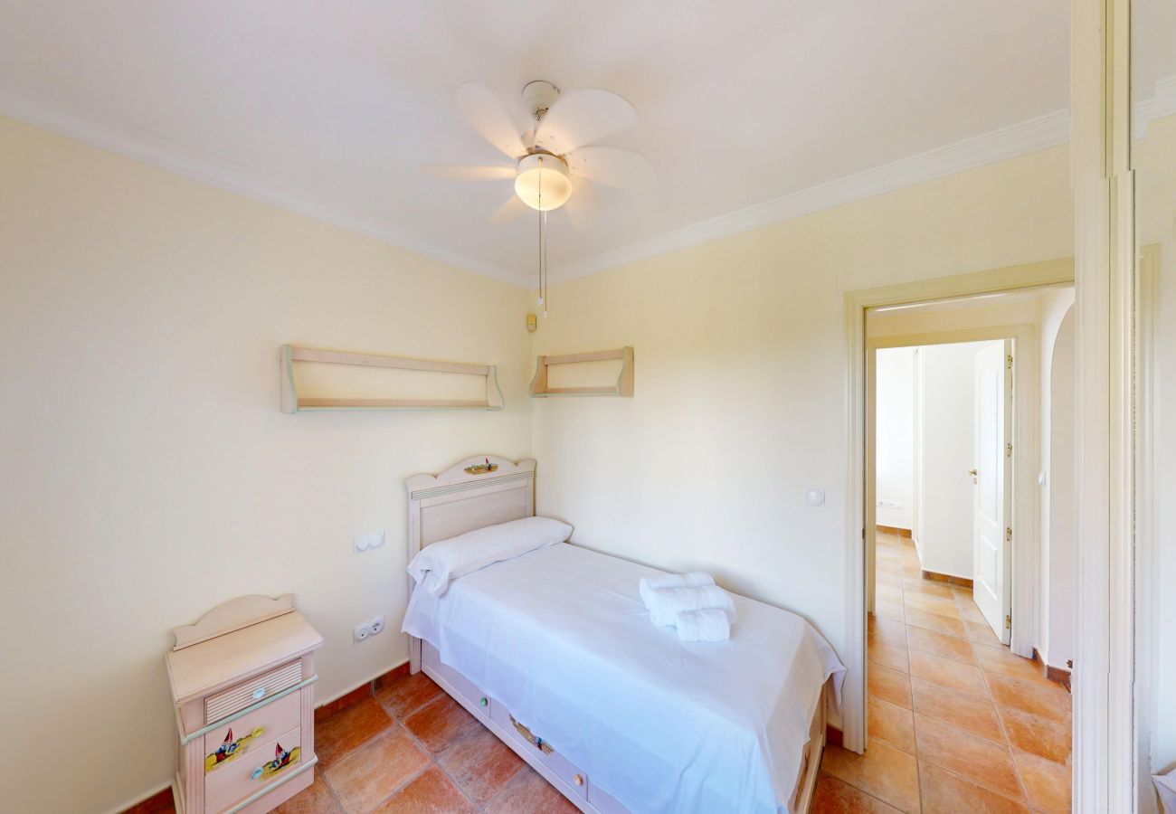 Apartment in Oliva - Club Sevilla VI 15A
