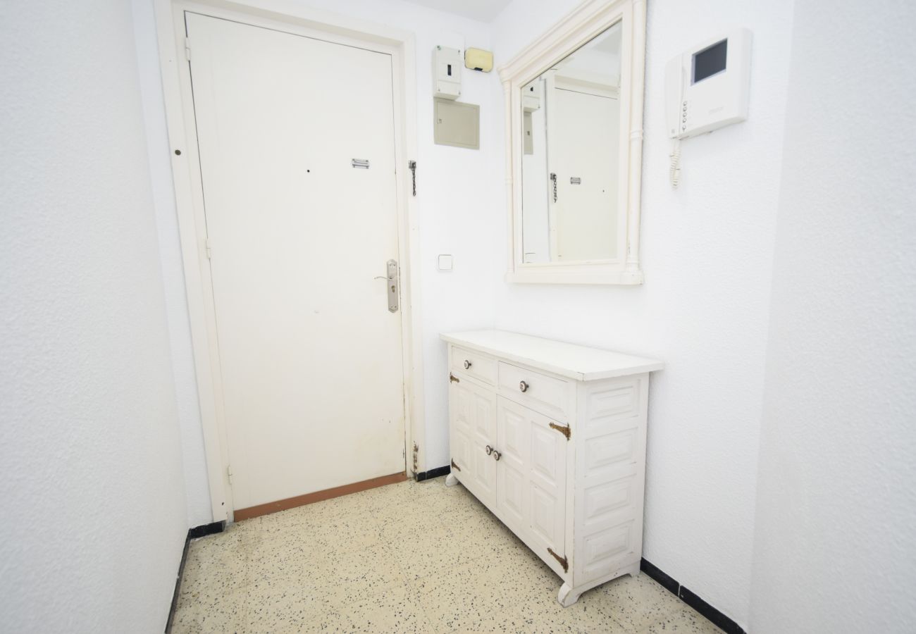 Apartment in Benidorm - FLECHA 13D (3 DORMITORIOS)