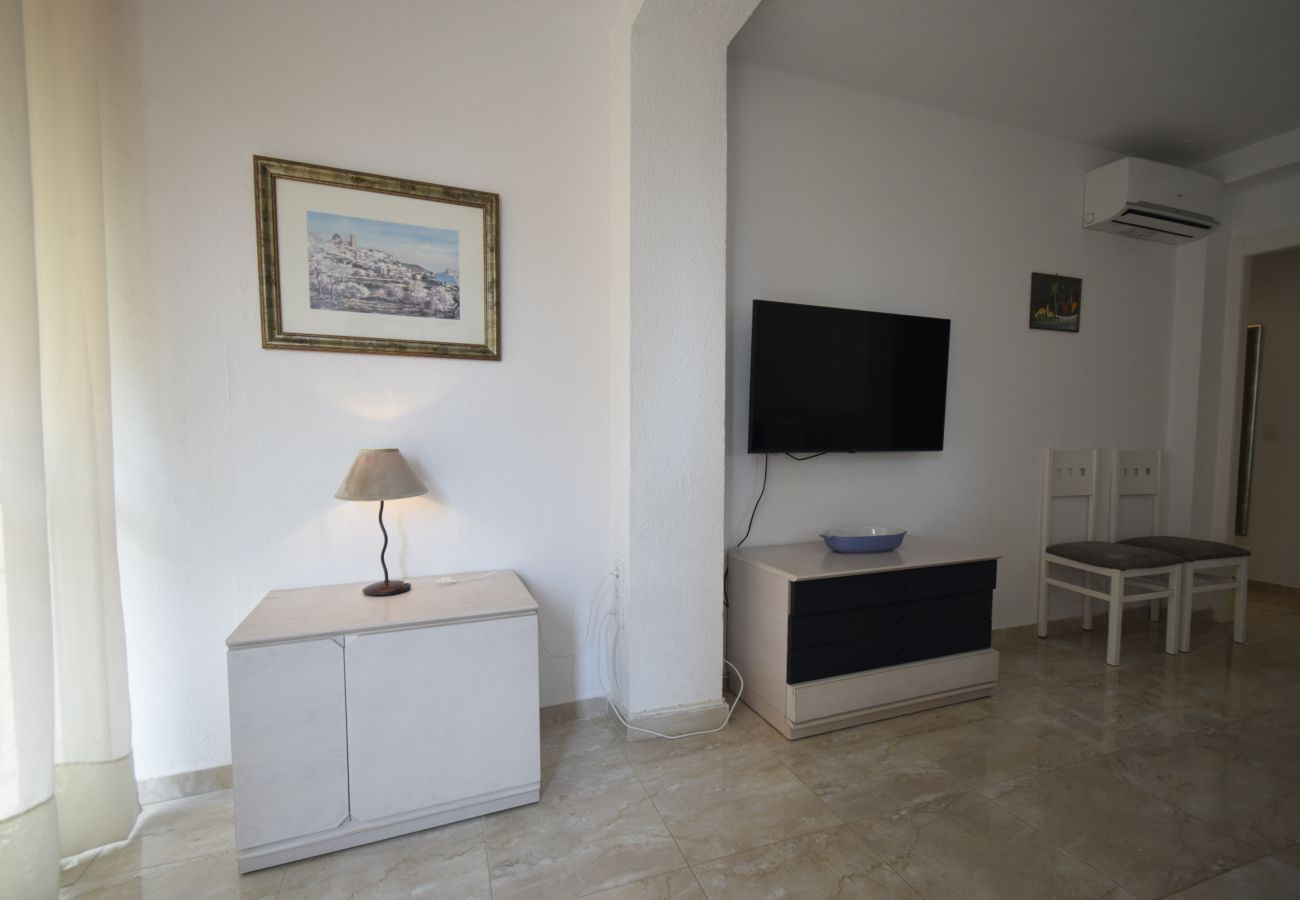 Apartment in Benidorm - ALLONAYA D 2-6
