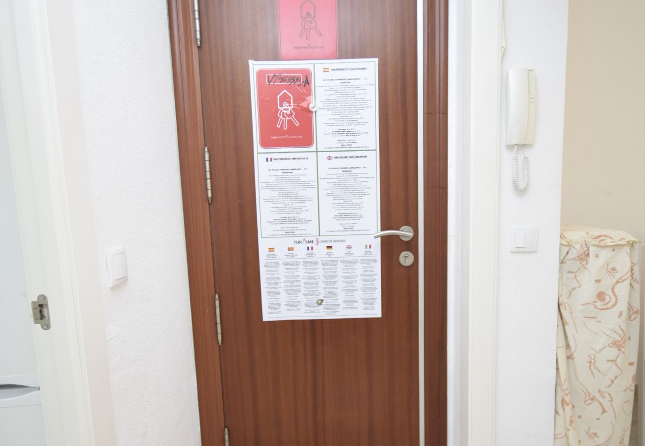 Apartment in Benidorm - ALLONAYA D 2-6