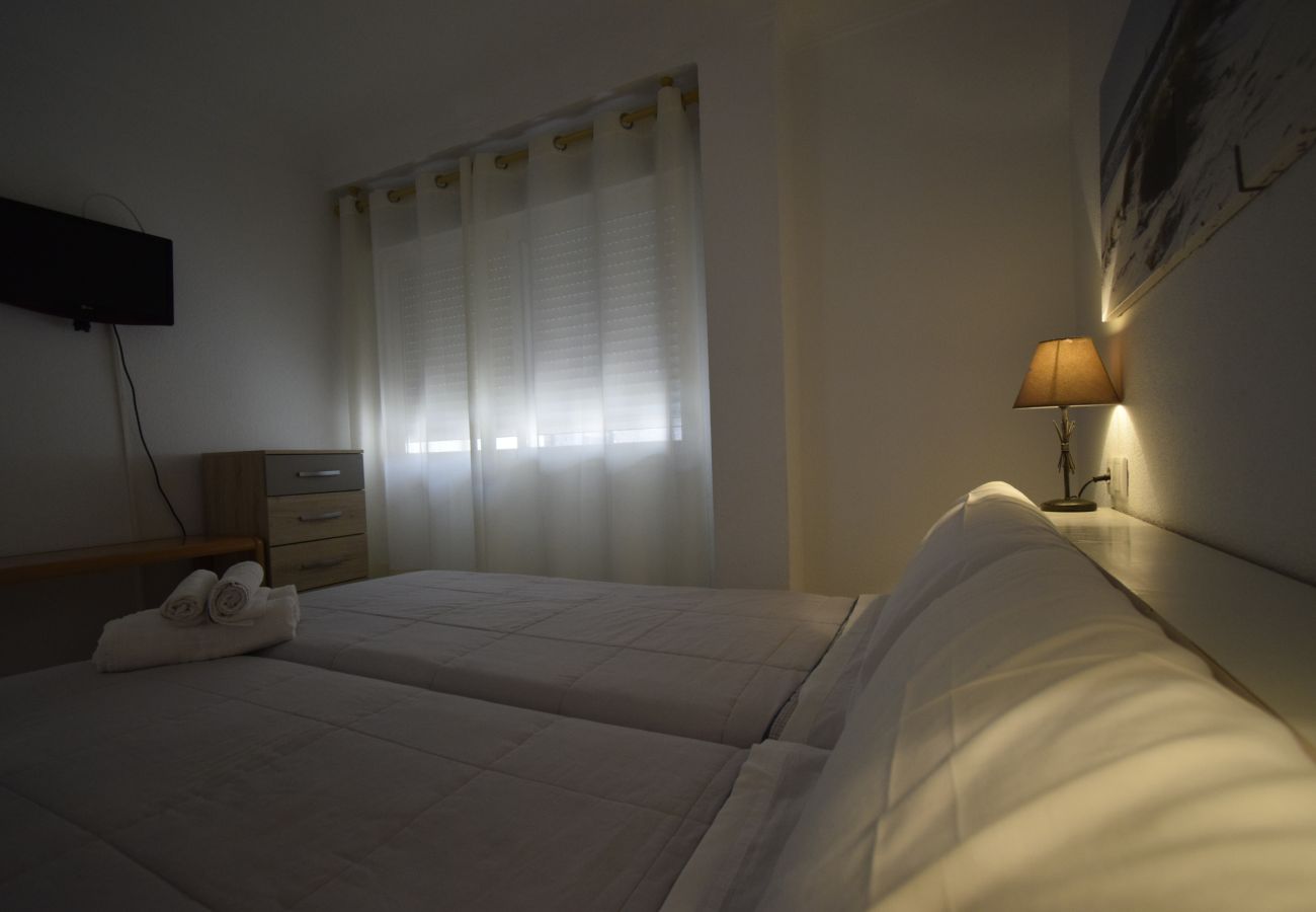 Apartment in Benidorm - ALLONAYA D 2-6