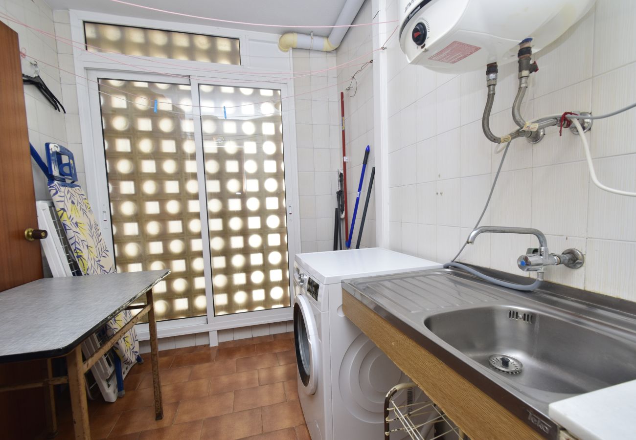 Apartment in Benidorm - CACHIRULO 3A