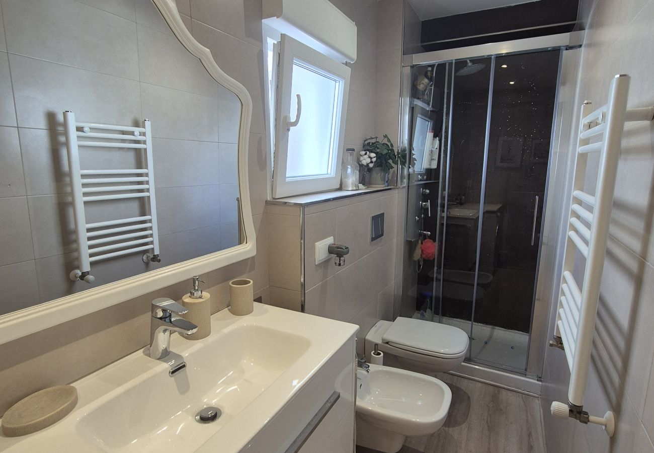 Apartment in Gijón - 1A158 Amplio Apto centro de Gijón
