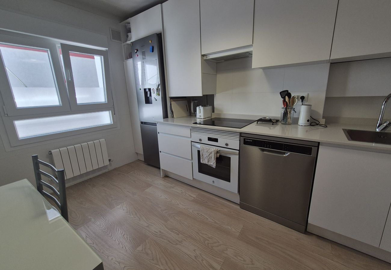 Apartment in Gijón - 1A158 Amplio Apto centro de Gijón