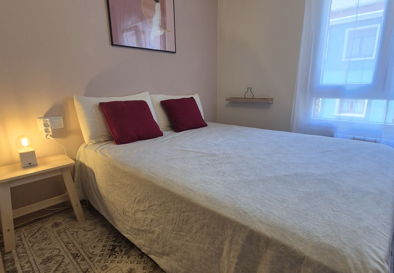 Apartment in Gijón - 1A158 Amplio Apto centro de Gijón