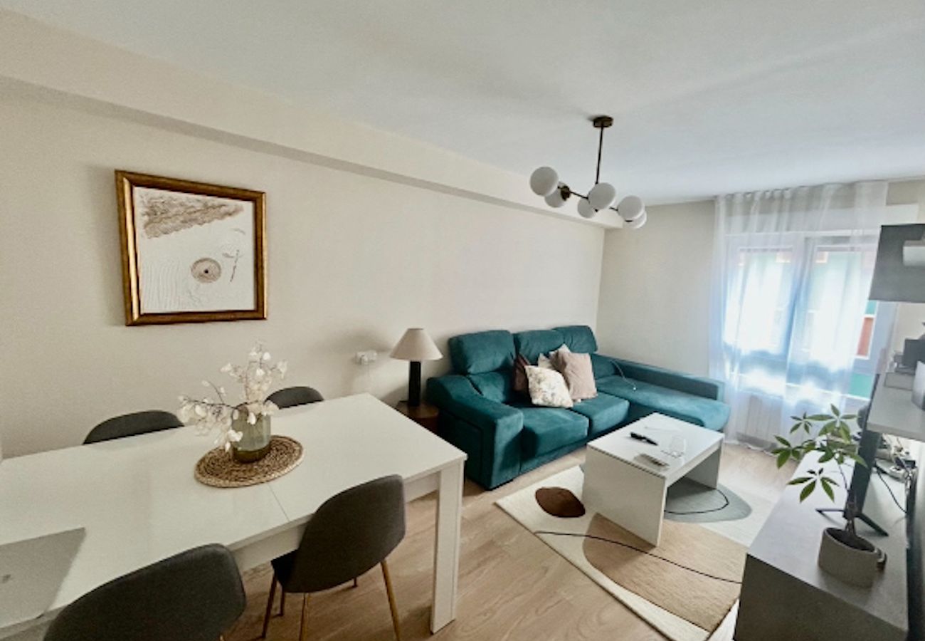 Apartment in Gijón - 1A158 Amplio Apto centro de Gijón