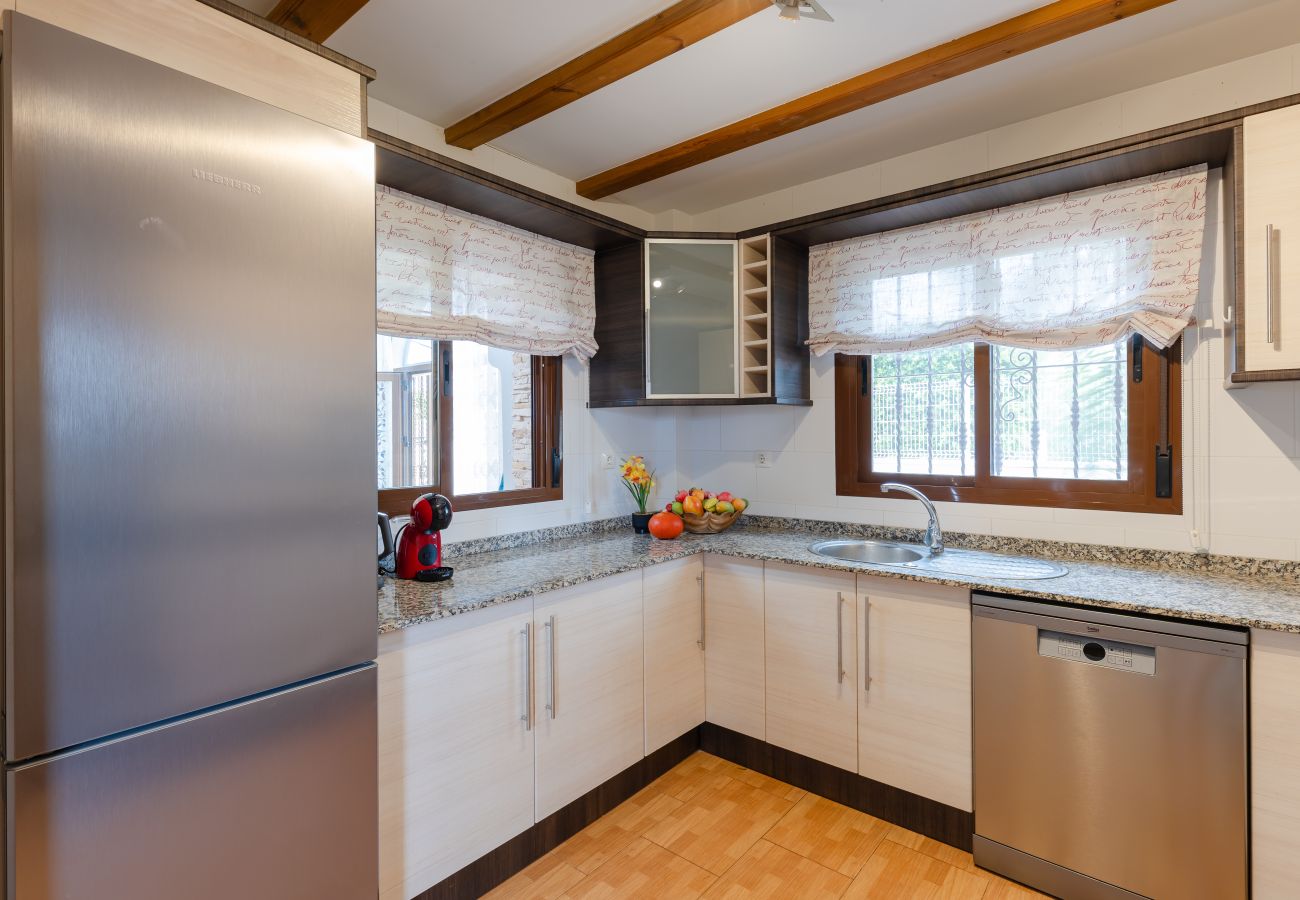 Villa in Busot - Mountain Beautiful by Fidalsa