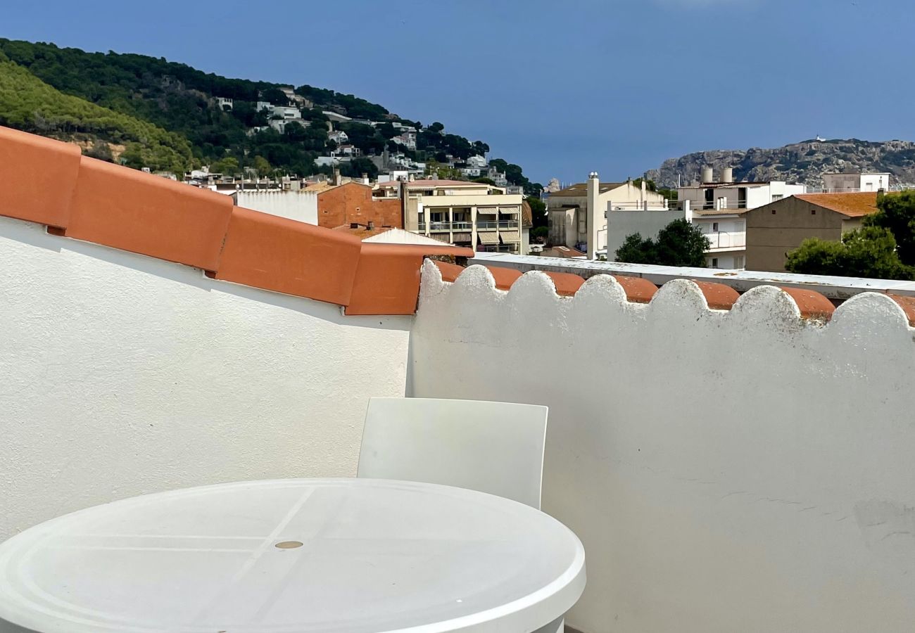 Apartment in Estartit - DARSENA B 3-4 2304