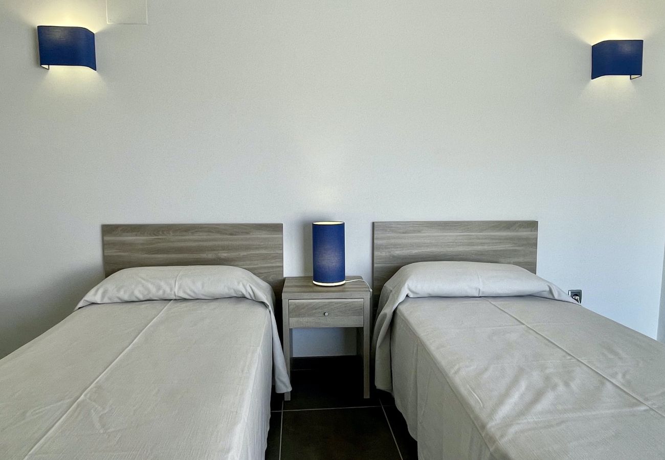 Apartment in Estartit - DARSENA B 3-4 2304