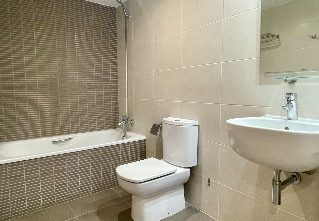 Apartment in Estartit - DARSENA B 3-4 2304