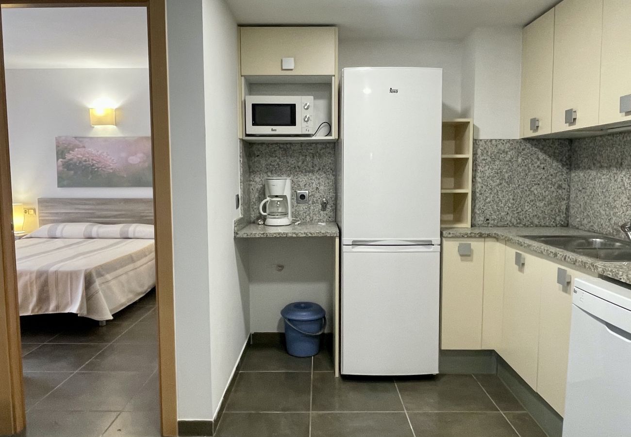 Apartment in Estartit - DARSENA B 3-5 2305