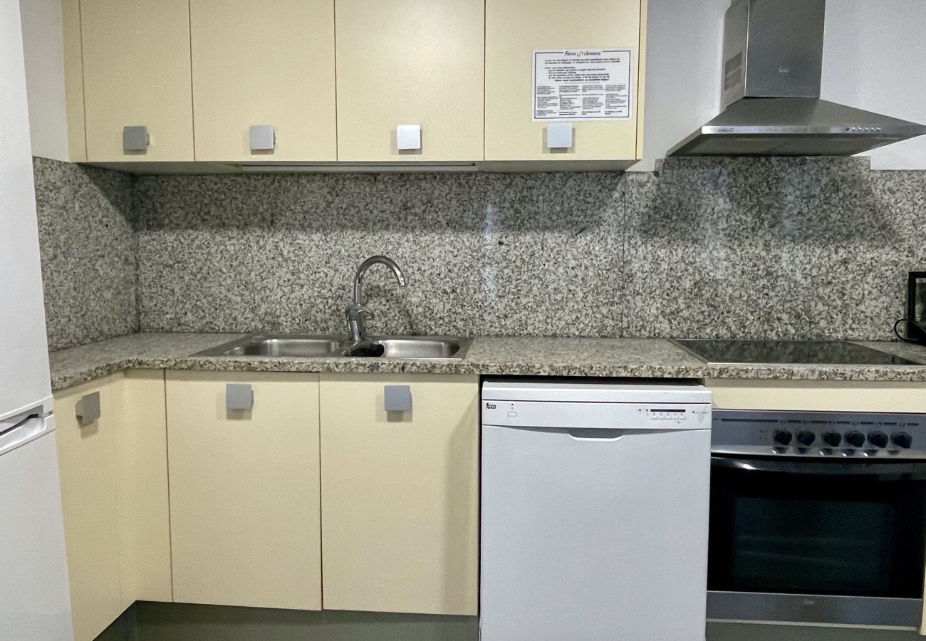Apartment in Estartit - DARSENA B 3-5 2305