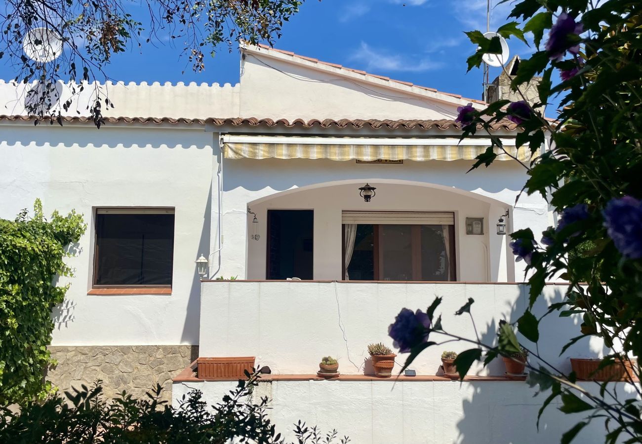 House in Estartit - VILLA DULCE VIDA