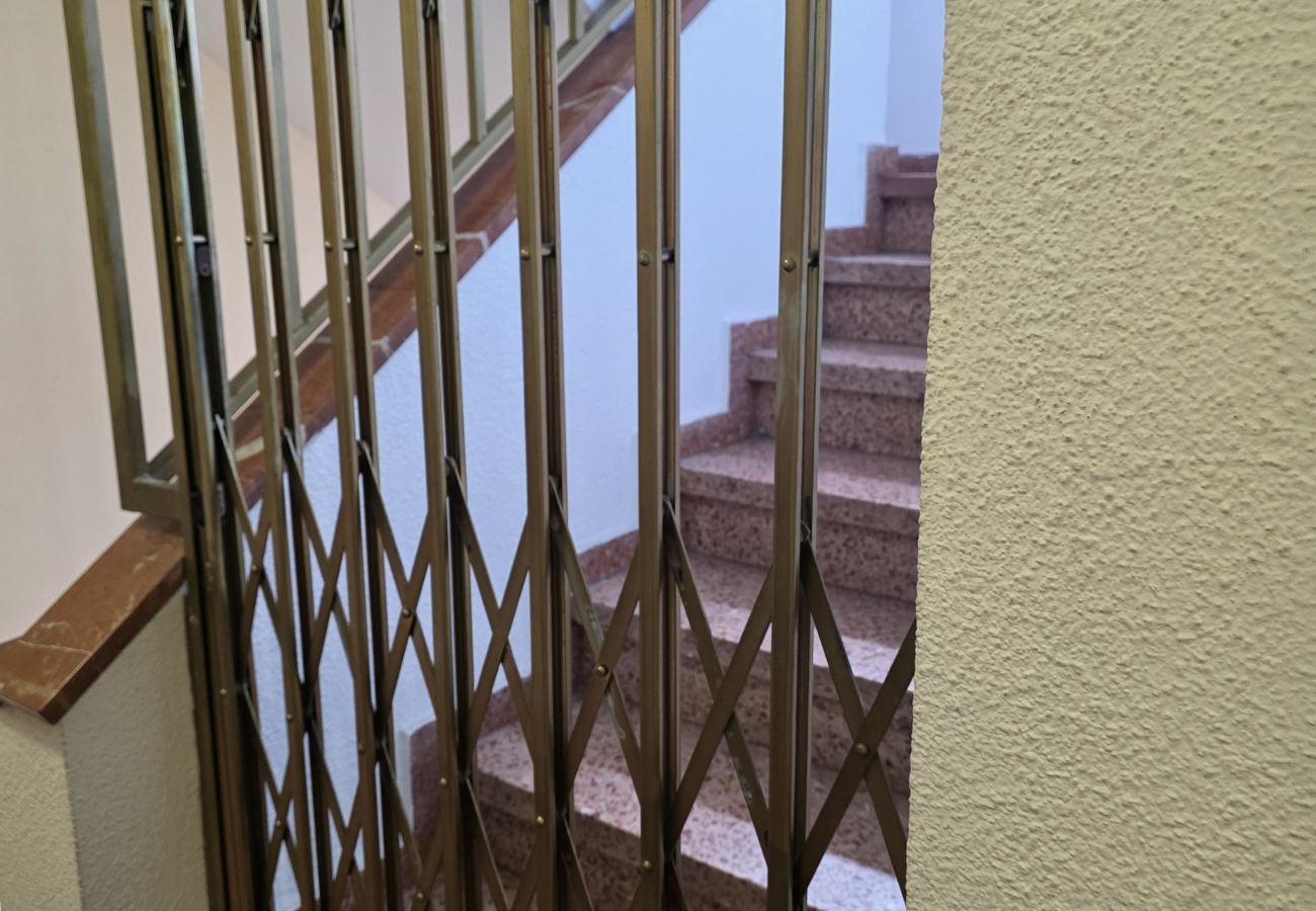 Apartment in Gijón - 1A159 Alquiler DE TERMPORADA 3 dormitorios