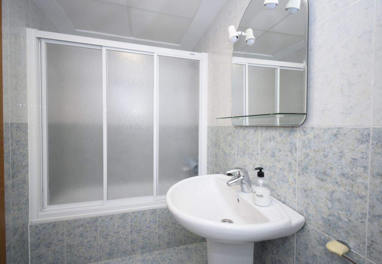 Apartment in Benidorm - GEMELOS 23 6C