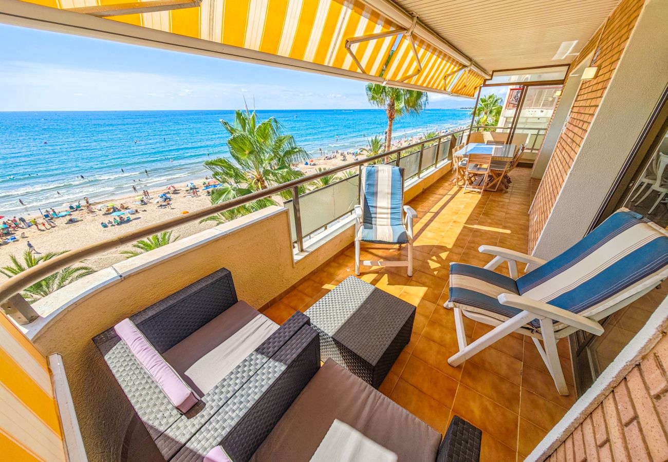 Apartment in Salou - LES COLUMNES