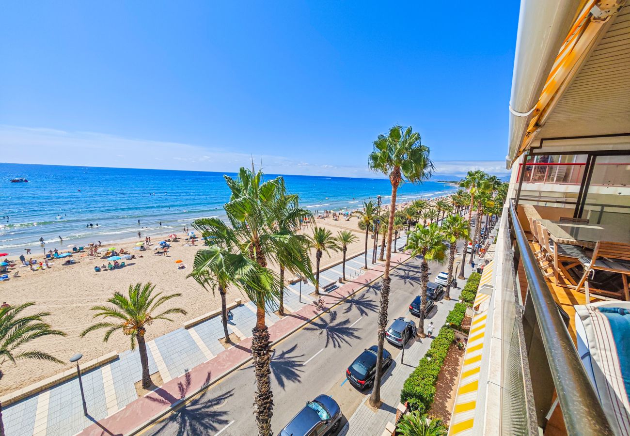 Apartment in Salou - LES COLUMNES