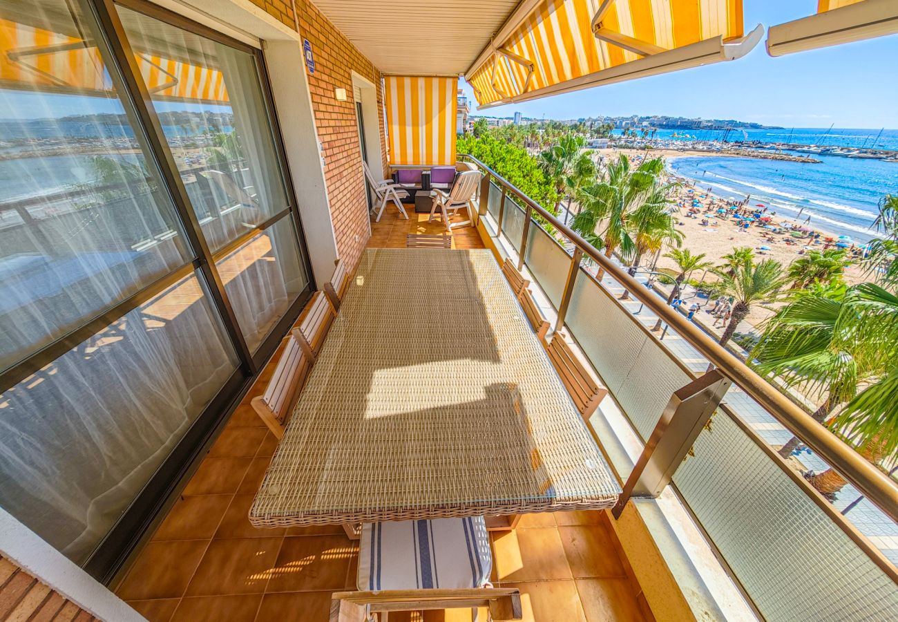 Apartment in Salou - LES COLUMNES