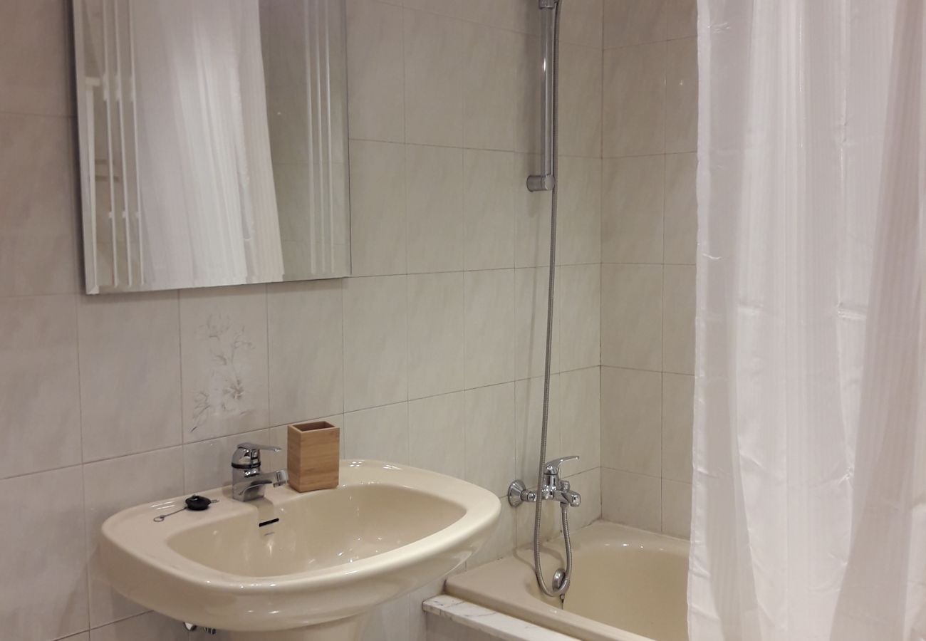 Apartment in Gijón - 1A161 Apartamento en Gijón 5 pax