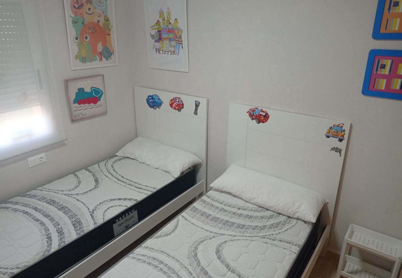 Apartment in Playa Xeraco - Delfines V bl.I esc.III 2º pta.6