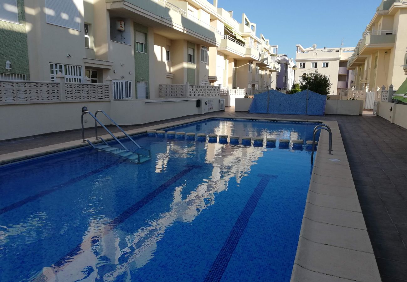 Apartment in Playa Xeraco - Delfines V bl.I esc.III 2º pta.6