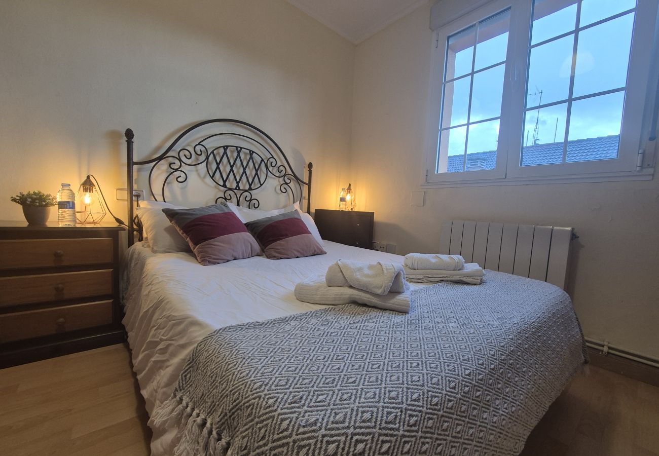 Apartment in Gijón - 1A164 Apartamento  con dos dormitorios