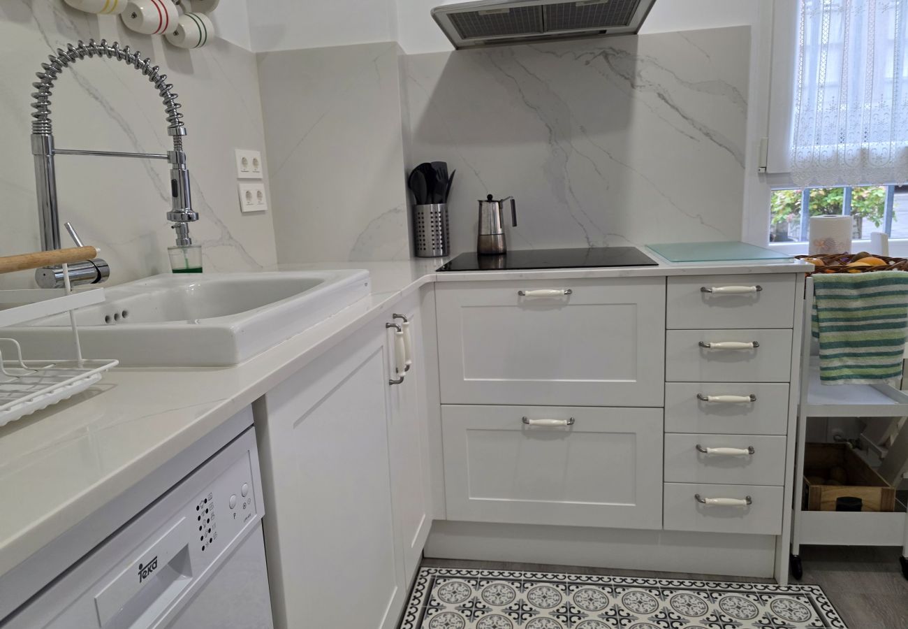 Apartment in Gijón - 1A165 Moderno y coqueto apartamento con garaje