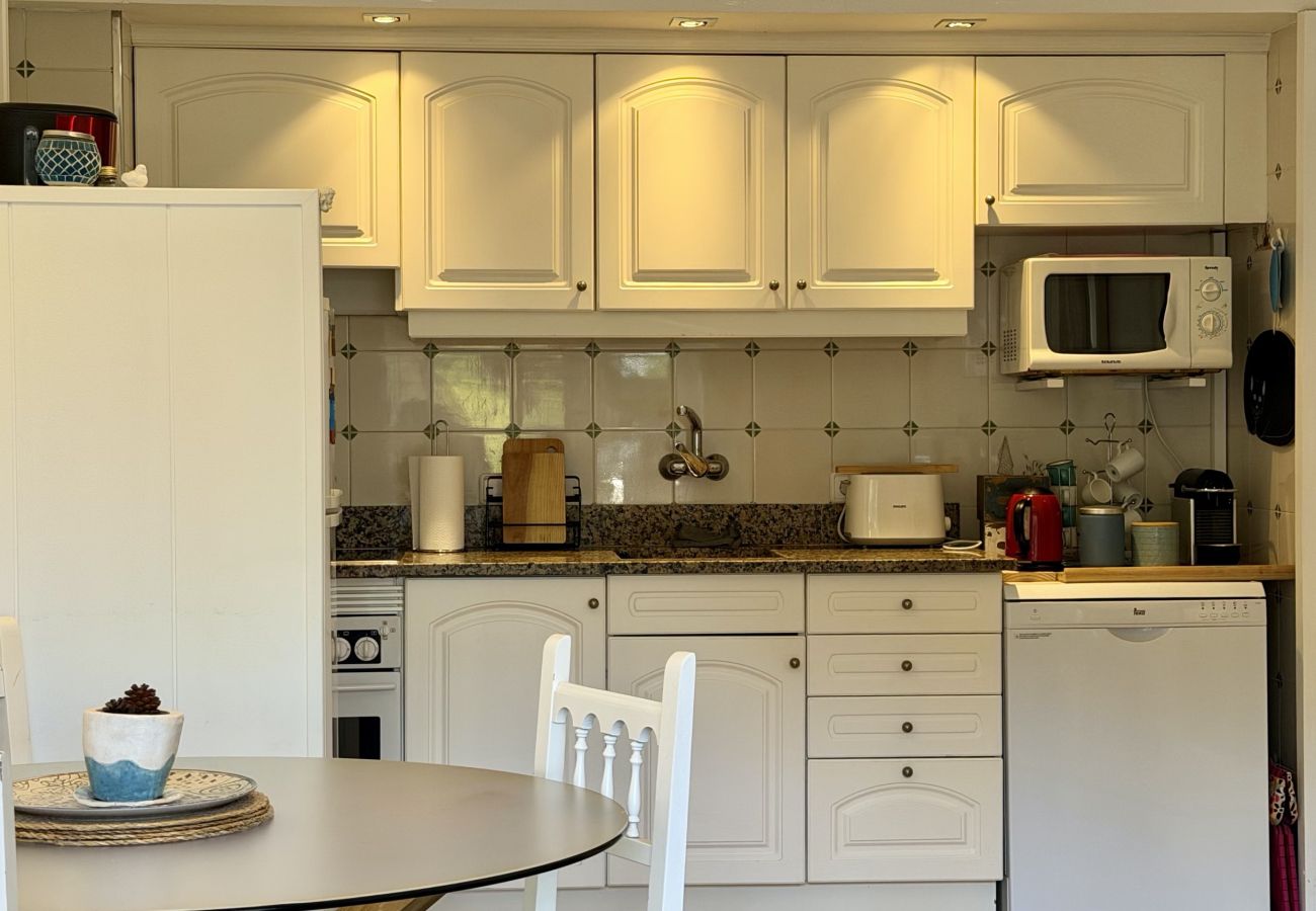 Apartment in Estartit - SALLES BEACH 08