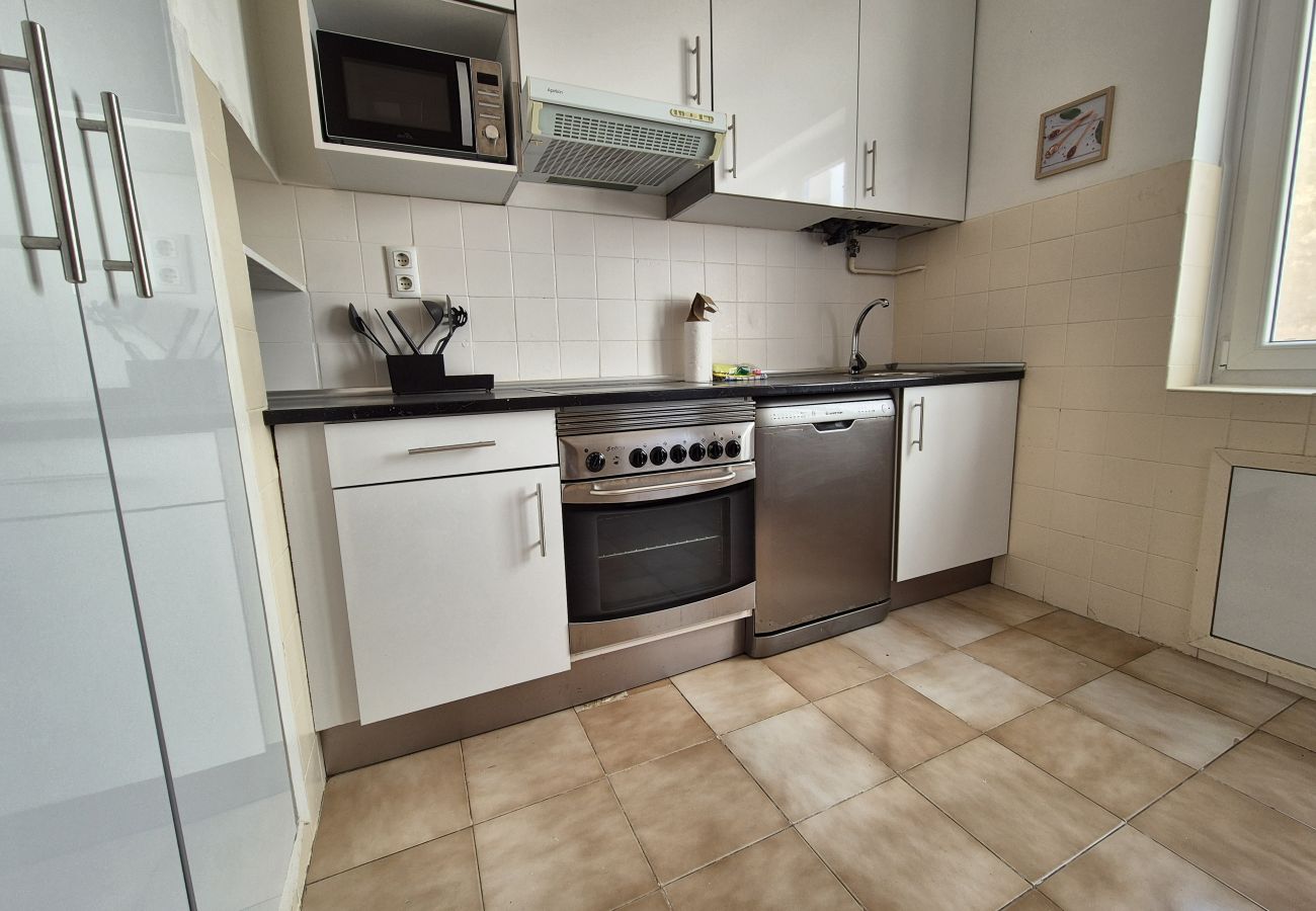 Apartment in Oviedo - 648A2 Apartamentos Mareval