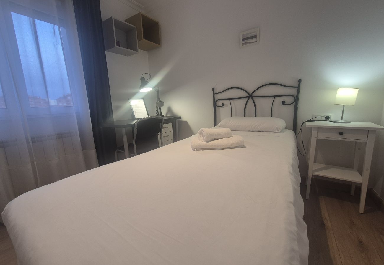 Apartment in Gijón - 1A169 Apartamento de 3 dormitorios  en Gijón