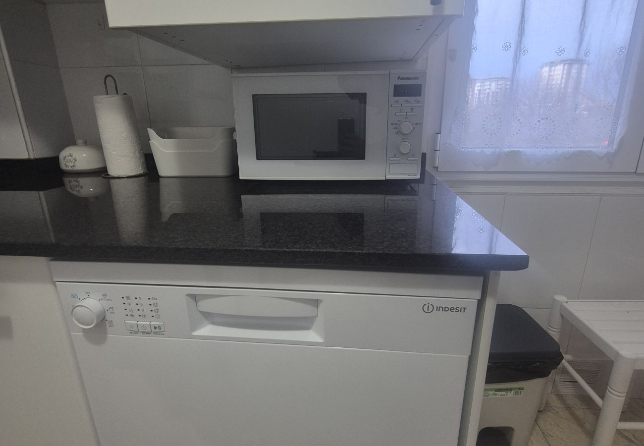 Apartment in Gijón - 1A169 Apartamento de 3 dormitorios  en Gijón