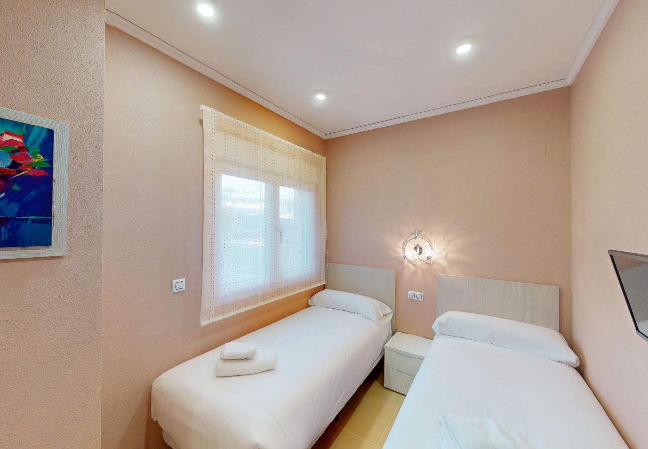 Apartment in Oliva - Golf y Mar 6404